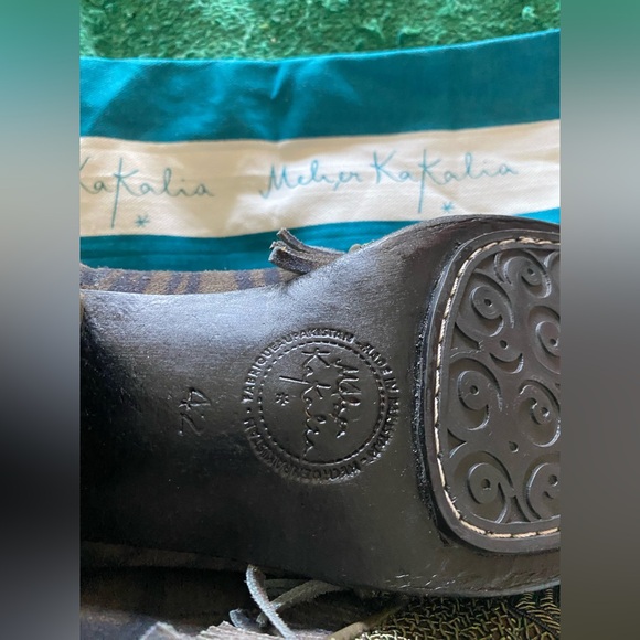 Meher Kakalia Bootie Shoe Hand Beaded Soft Leather Embellished Suede Animal - Picture 4 of 7